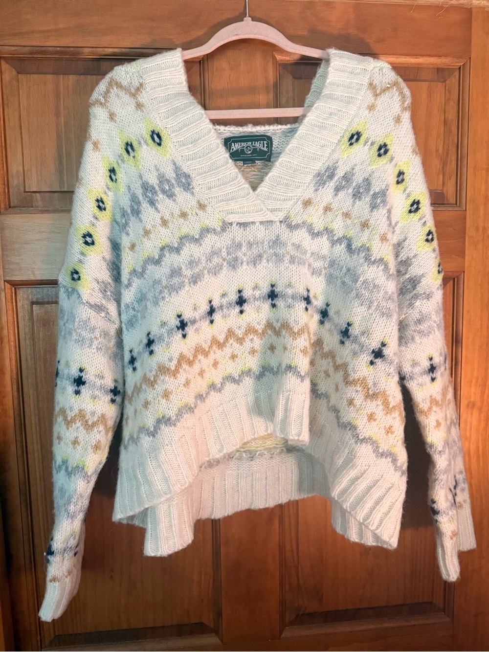 American Eagle Cream Fair Isle V-Neck Sweater